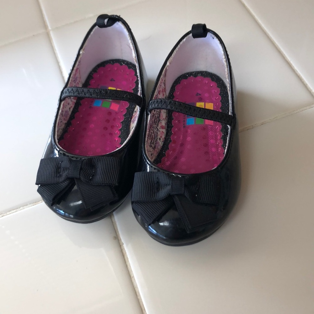 Toddler dress shoes